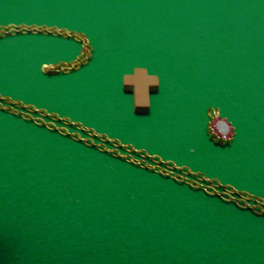 MOTHER MARY VINTAGE NECKLACE W WRITING TINY CROSS & OPAL PENDANT LOT - Picture 7 of 8